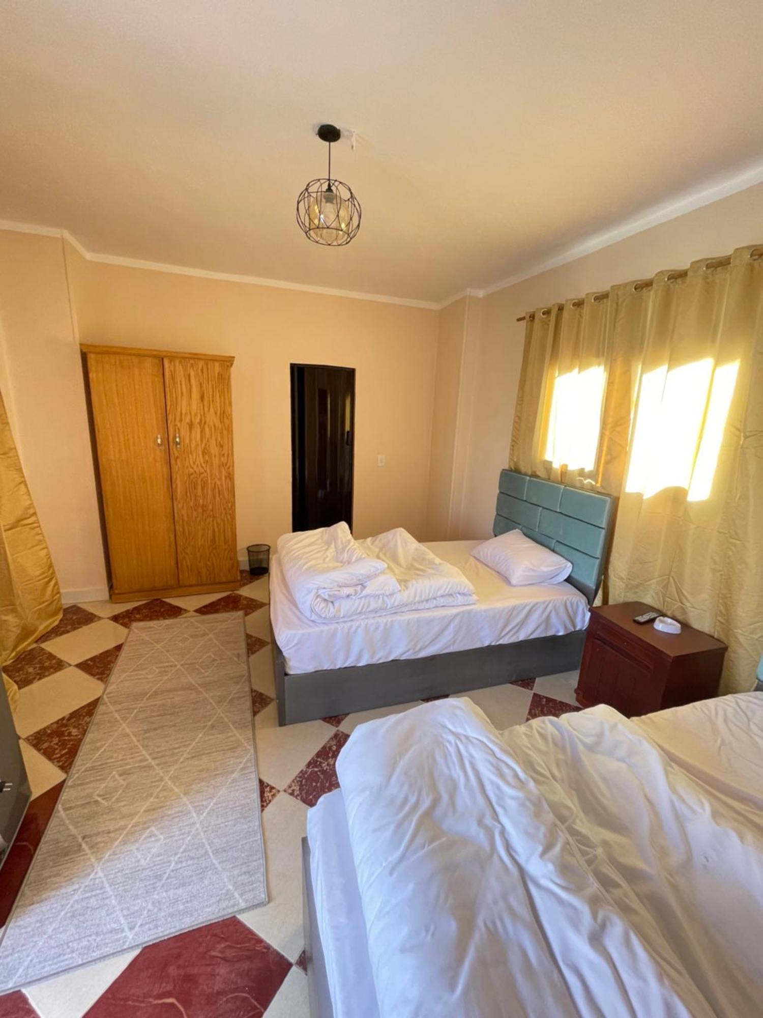 Sami Holiday Inn - Pyramids View Rooftop Al Kawm al Akhdar 외부 사진