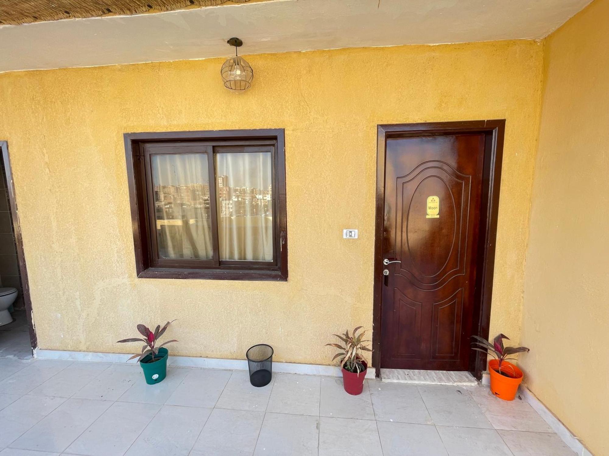 Sami Holiday Inn - Pyramids View Rooftop Al Kawm al Akhdar 외부 사진