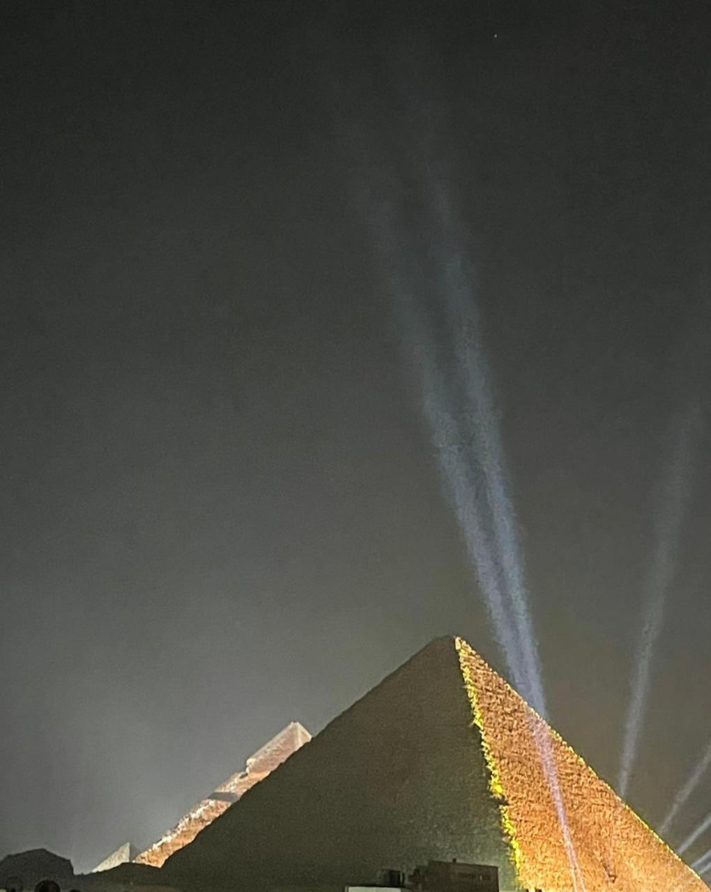 Sami Holiday Inn - Pyramids View Rooftop Al Kawm al Akhdar 외부 사진