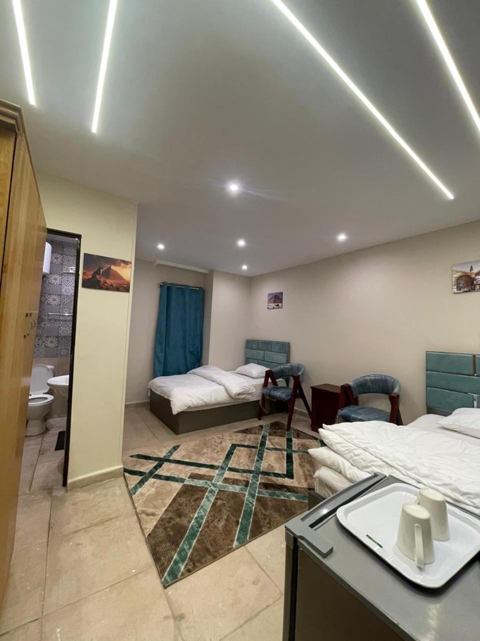 Sami Holiday Inn - Pyramids View Rooftop Al Kawm al Akhdar 외부 사진